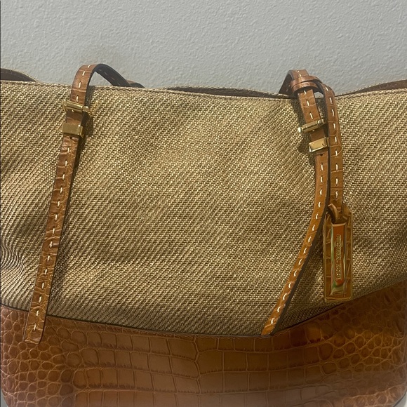 Michael Kors collection Gia Novelty Croc Tote Bag. - Picture 2 of 9